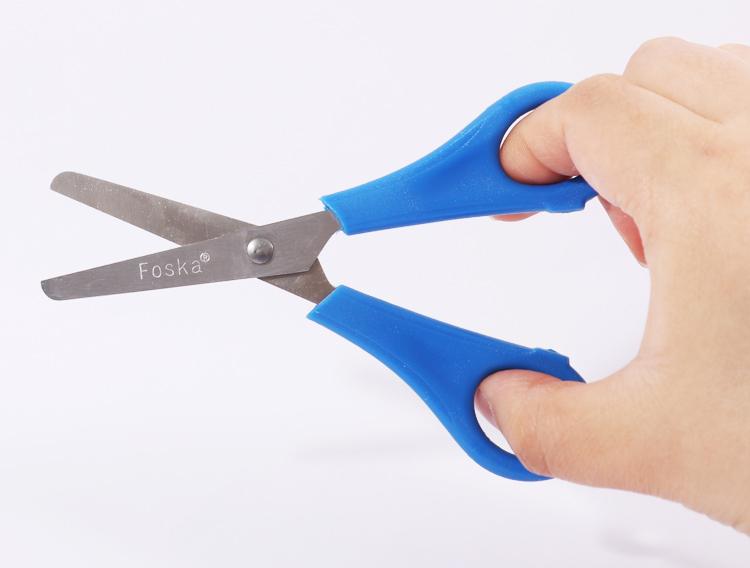 Plastic Handle Safety Scissors