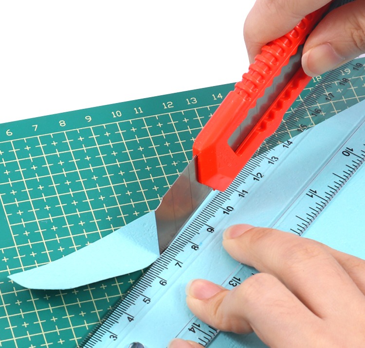 Retractable Cutter Knife