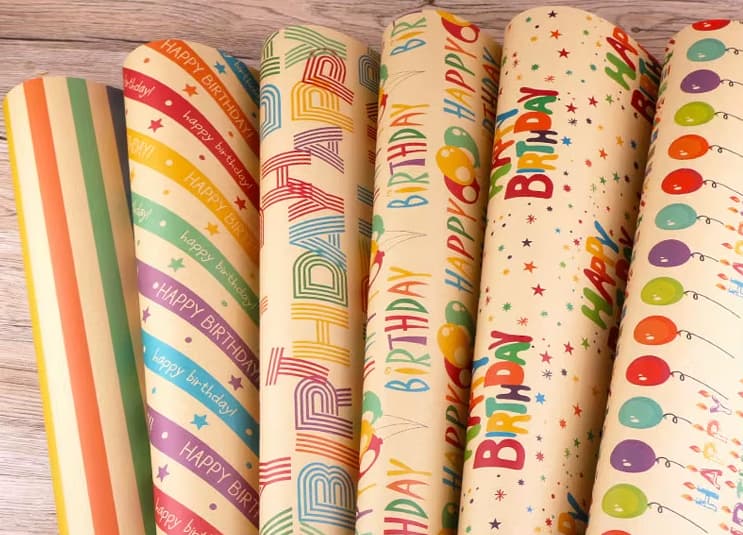 ¿Por qué es tan popular el papel para envolver regalos en las papelerías?